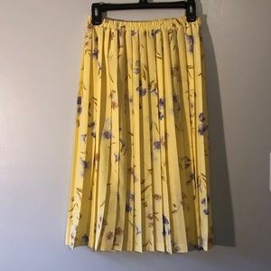 Vintage Leslie Fay Spring floral skirt